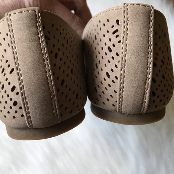 SEYCHELLES (ANTHROPOLOGIE) Petunia Flats Tan - Picture 5 of 7